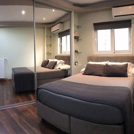 Finer Things Flisvos Beach Condo In Palaio Faliro 雅典 外观 照片
