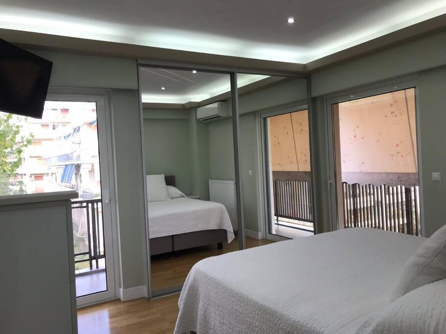 Finer Things Flisvos Beach Condo In Palaio Faliro 雅典 外观 照片