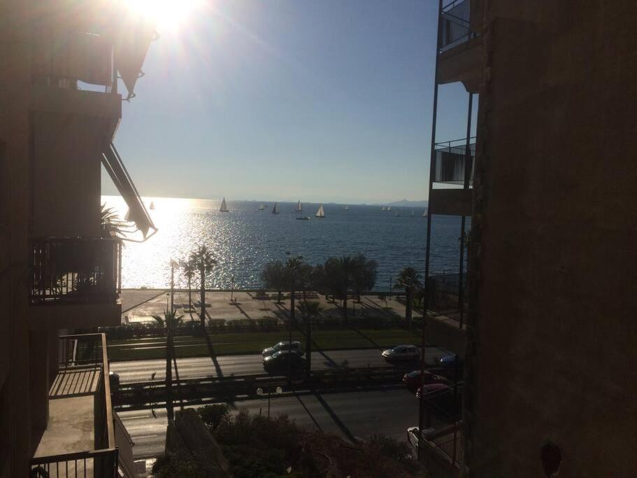 Finer Things Flisvos Beach Condo In Palaio Faliro 雅典 外观 照片